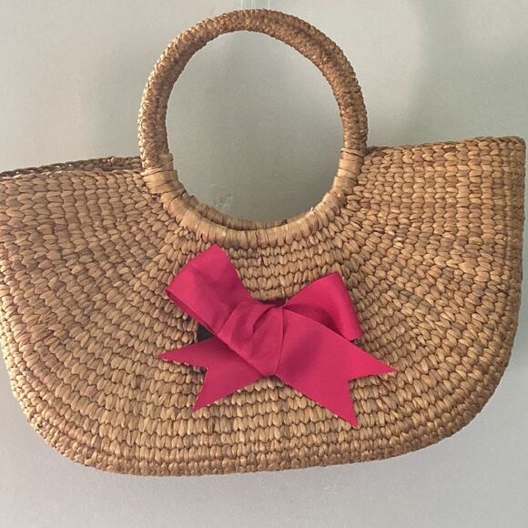 Rattan Beach Tote with Bow - Picture 2 of 8